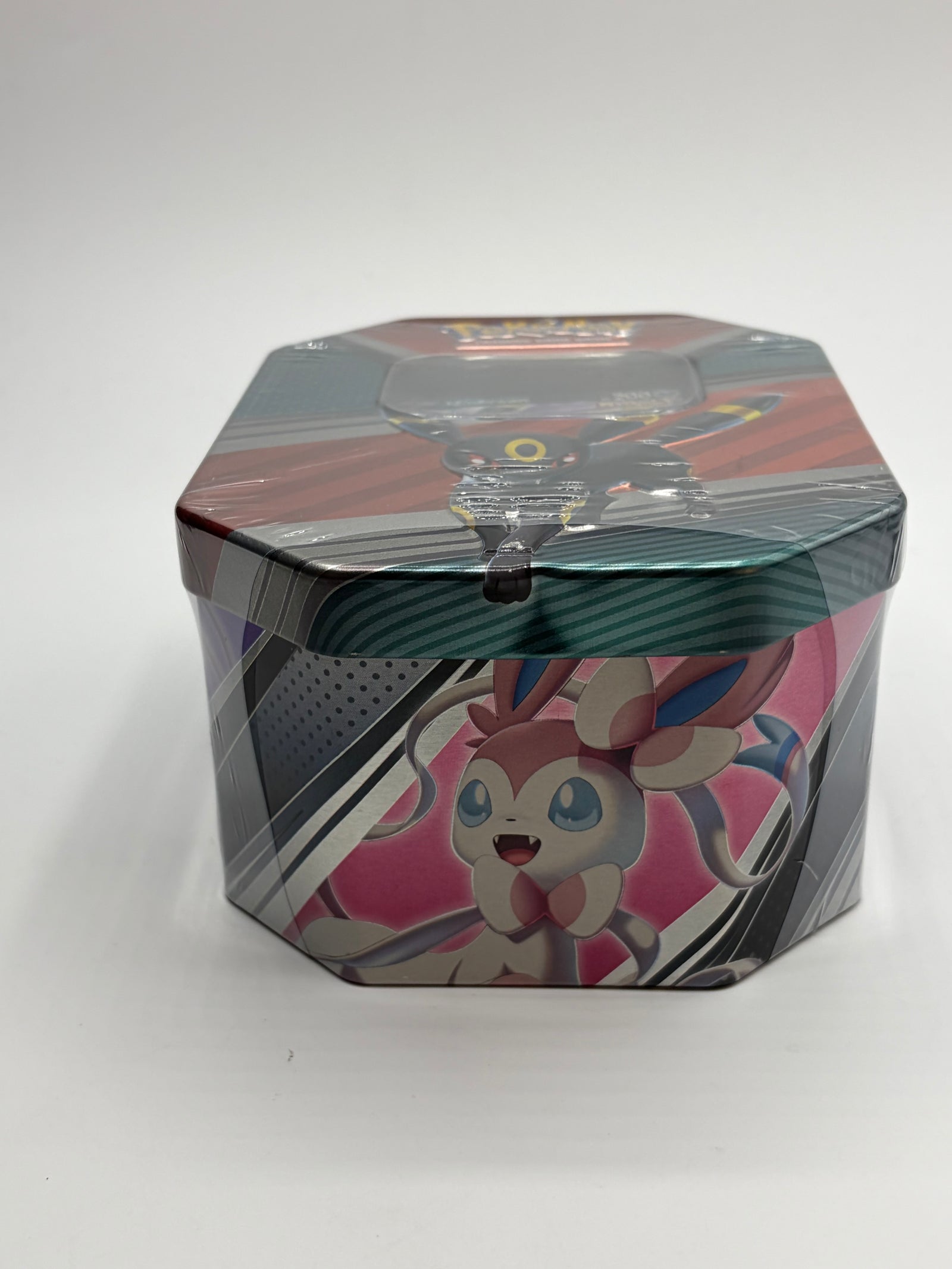 Pokémon TCG: V Heroes Tin - Umbreon V