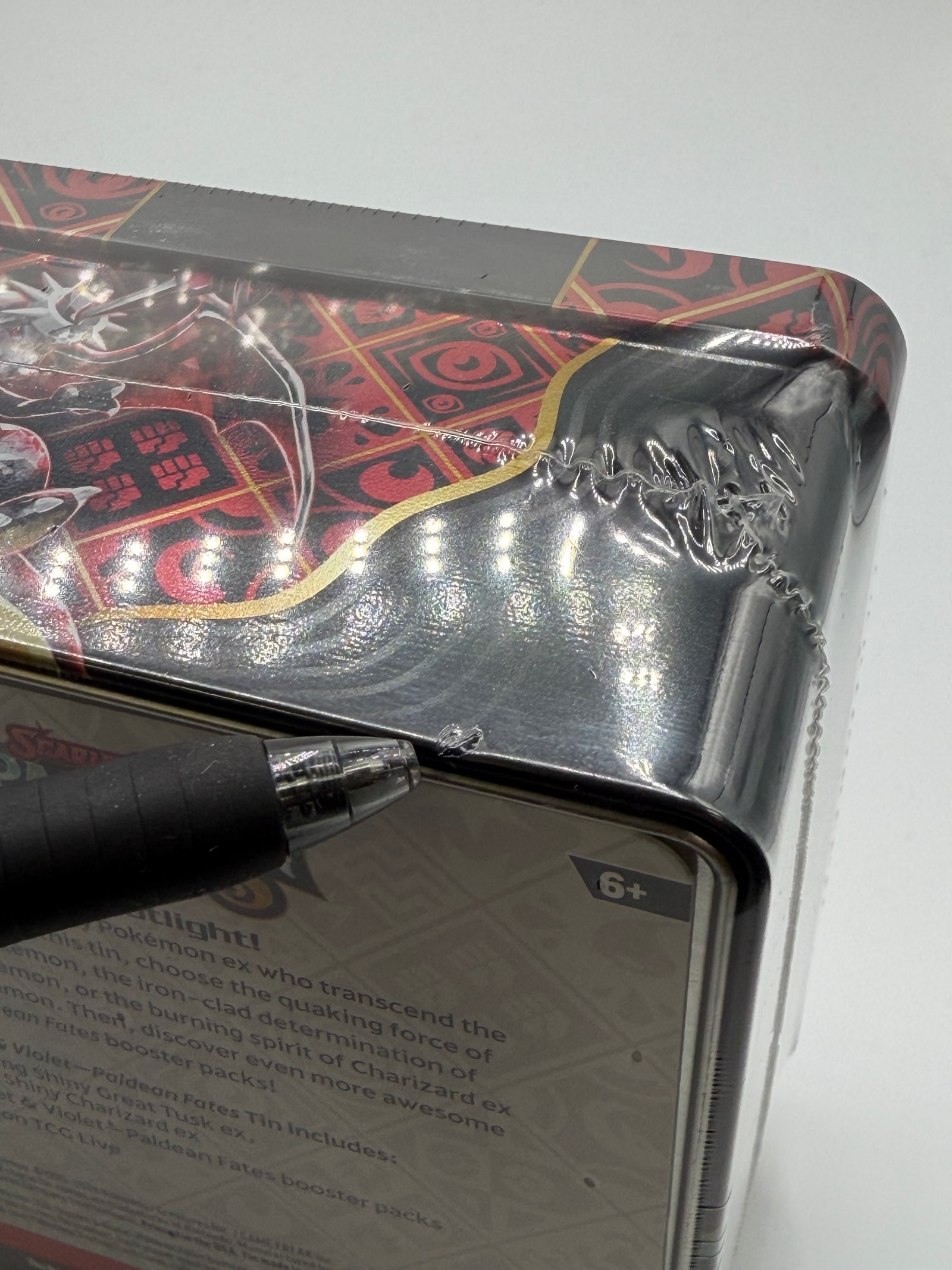 Pokémon TCG: Scarlet & Violet - Paldean Fates Tin - Shiny Charizard ex