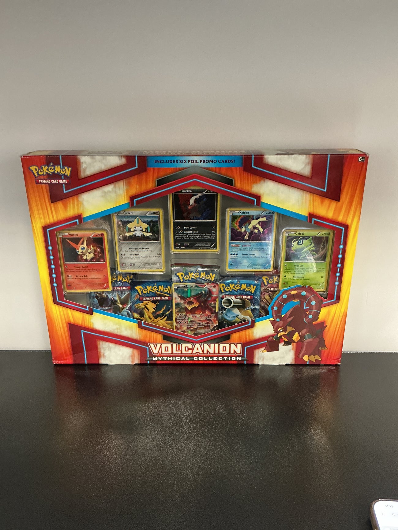 VOLCANION MYTHICAL DELUXE BOX