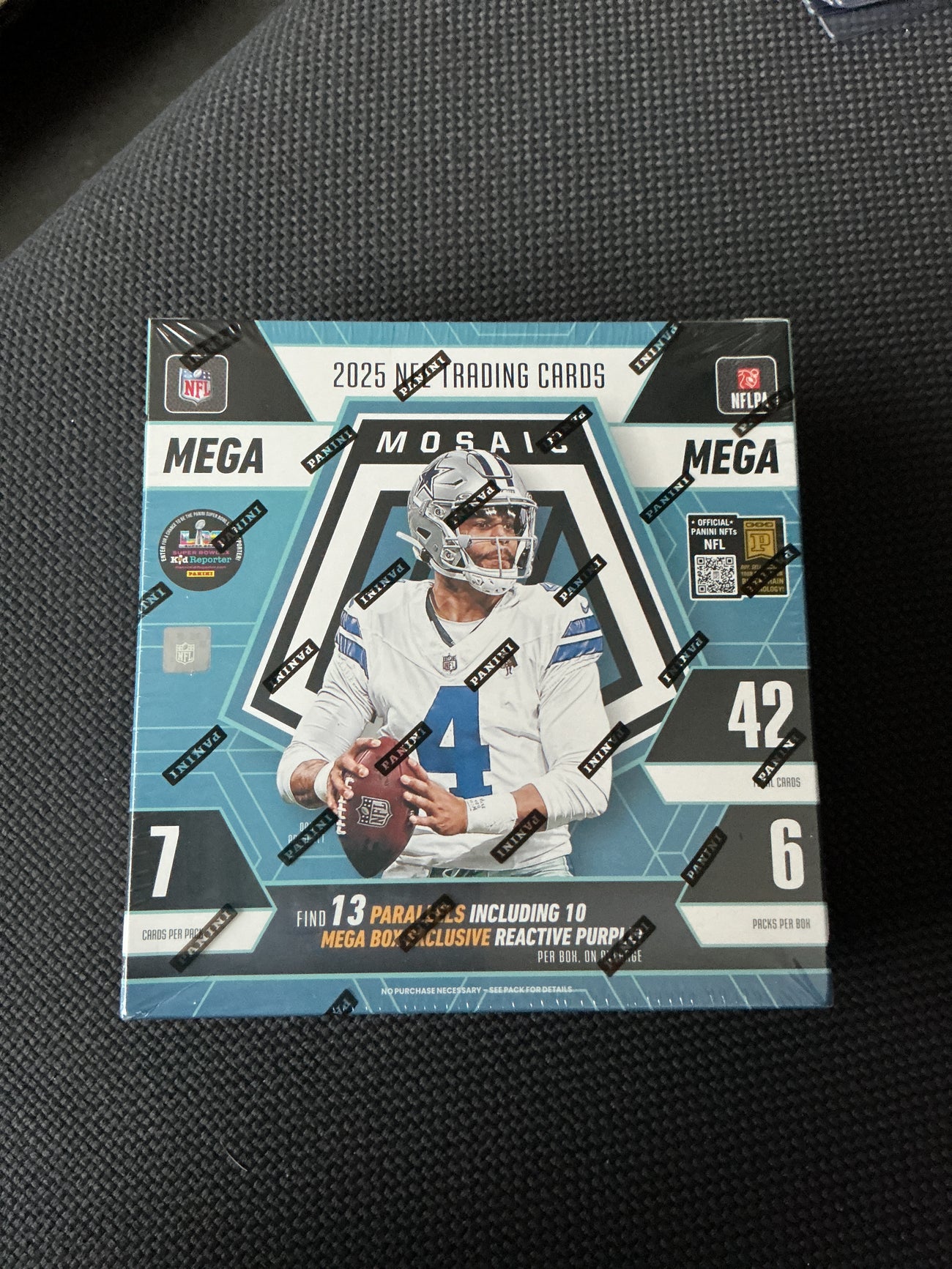 2025 NFL mosaic mega box