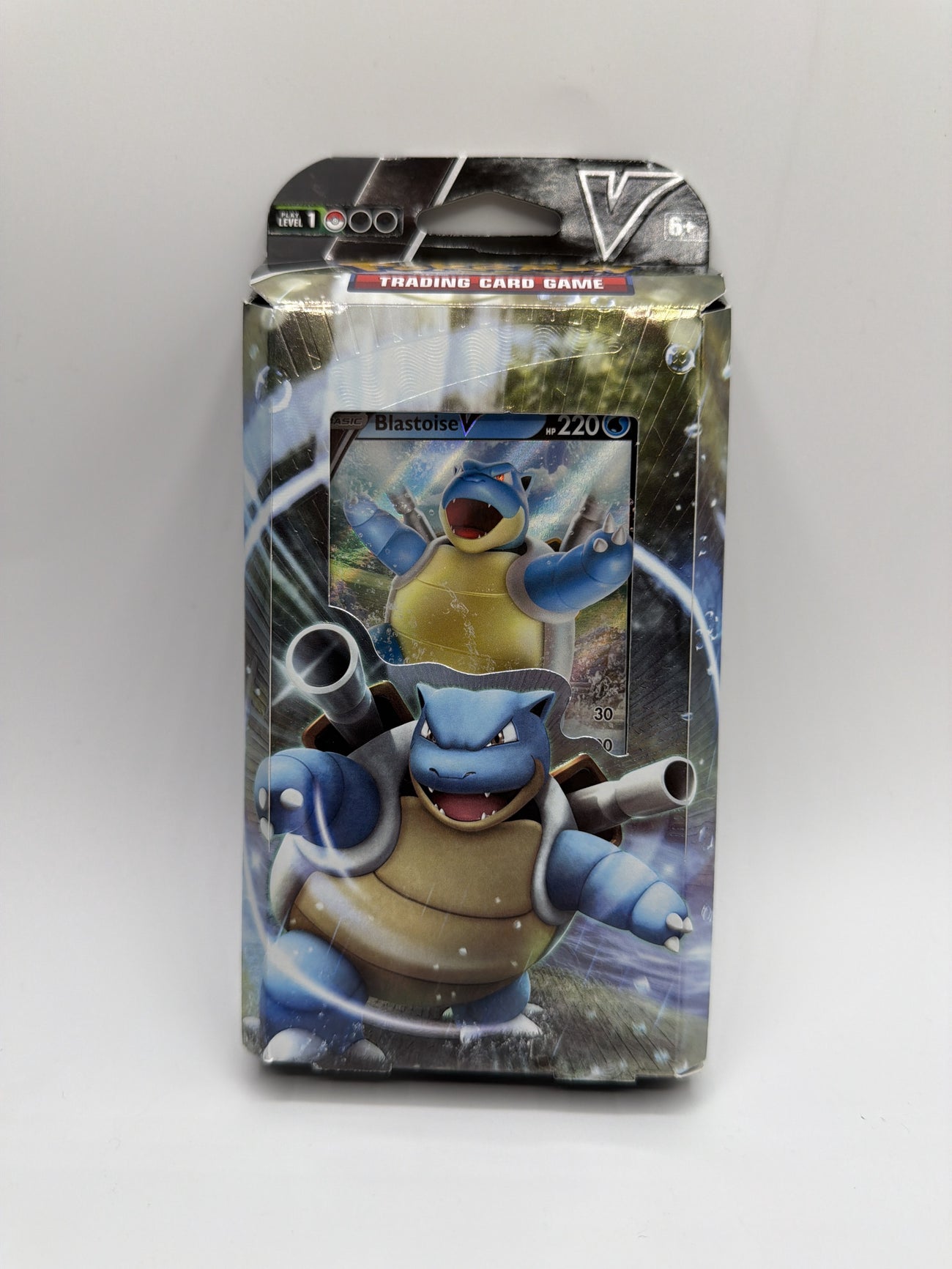Pokémon TCG v battle deck ….