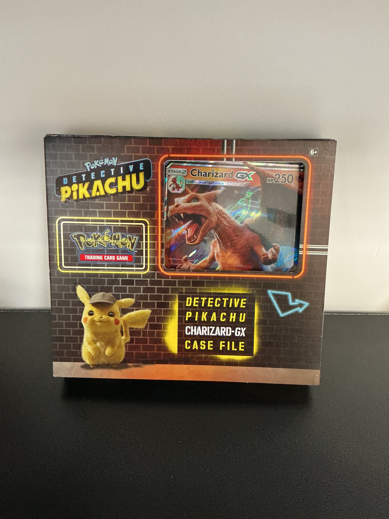 Detective Pikachu Charizard GX
