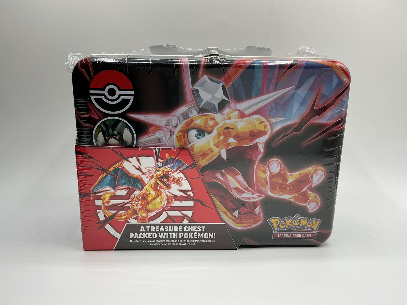 Pokémon TCG 2023 full collectors chest Charizard