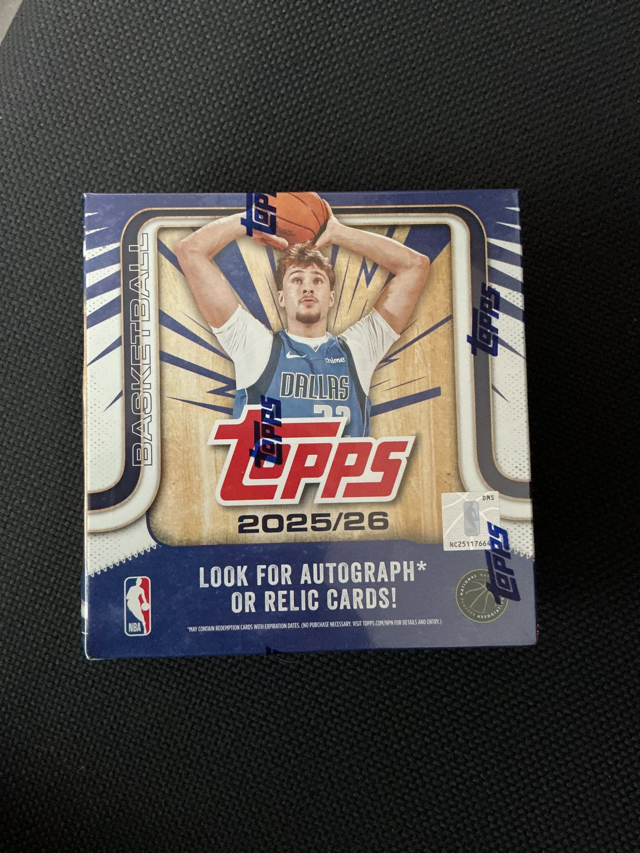 25/26 TOPPS MEGABOX