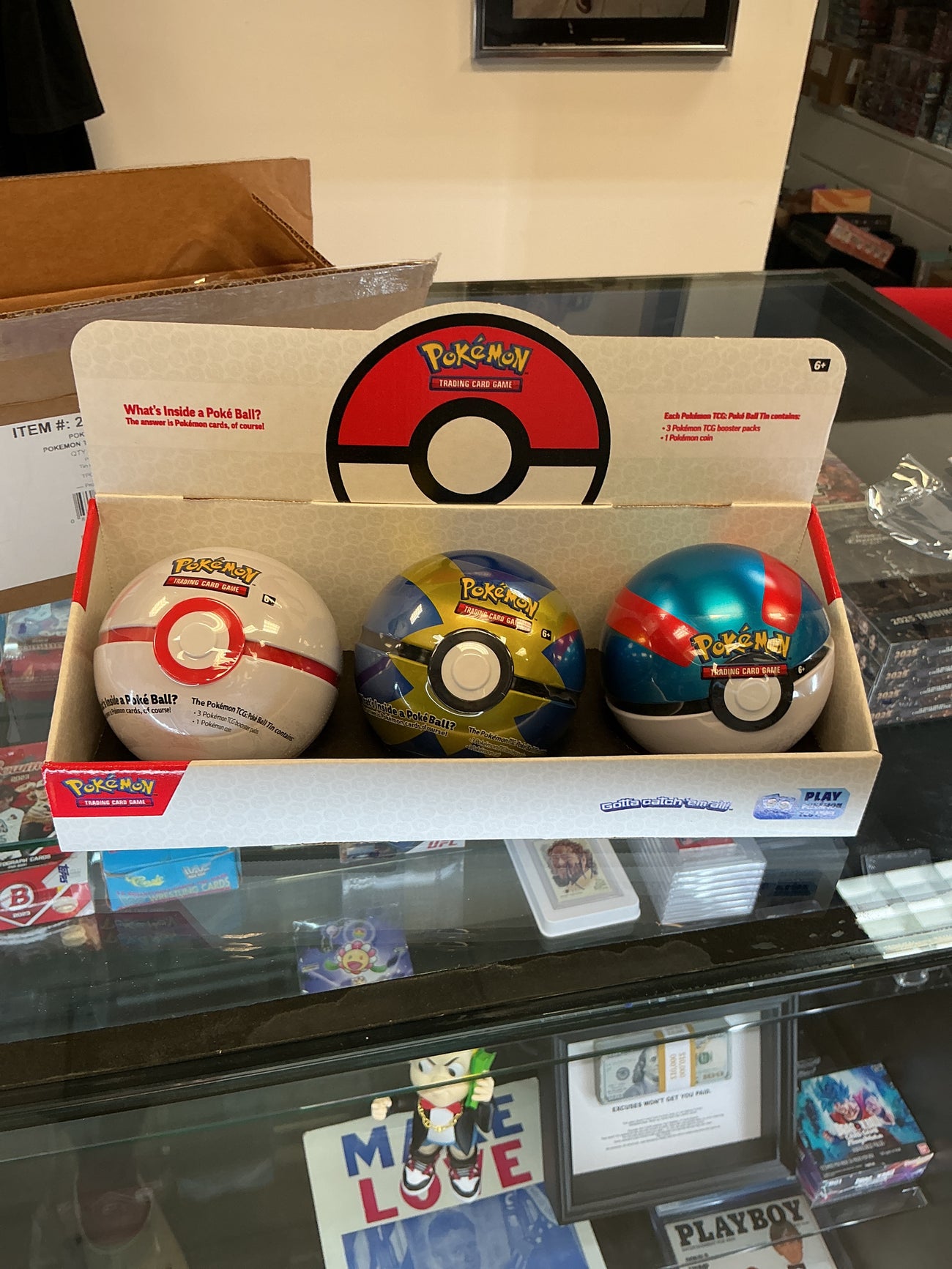 2023 Pokémon TCG pokeball tin