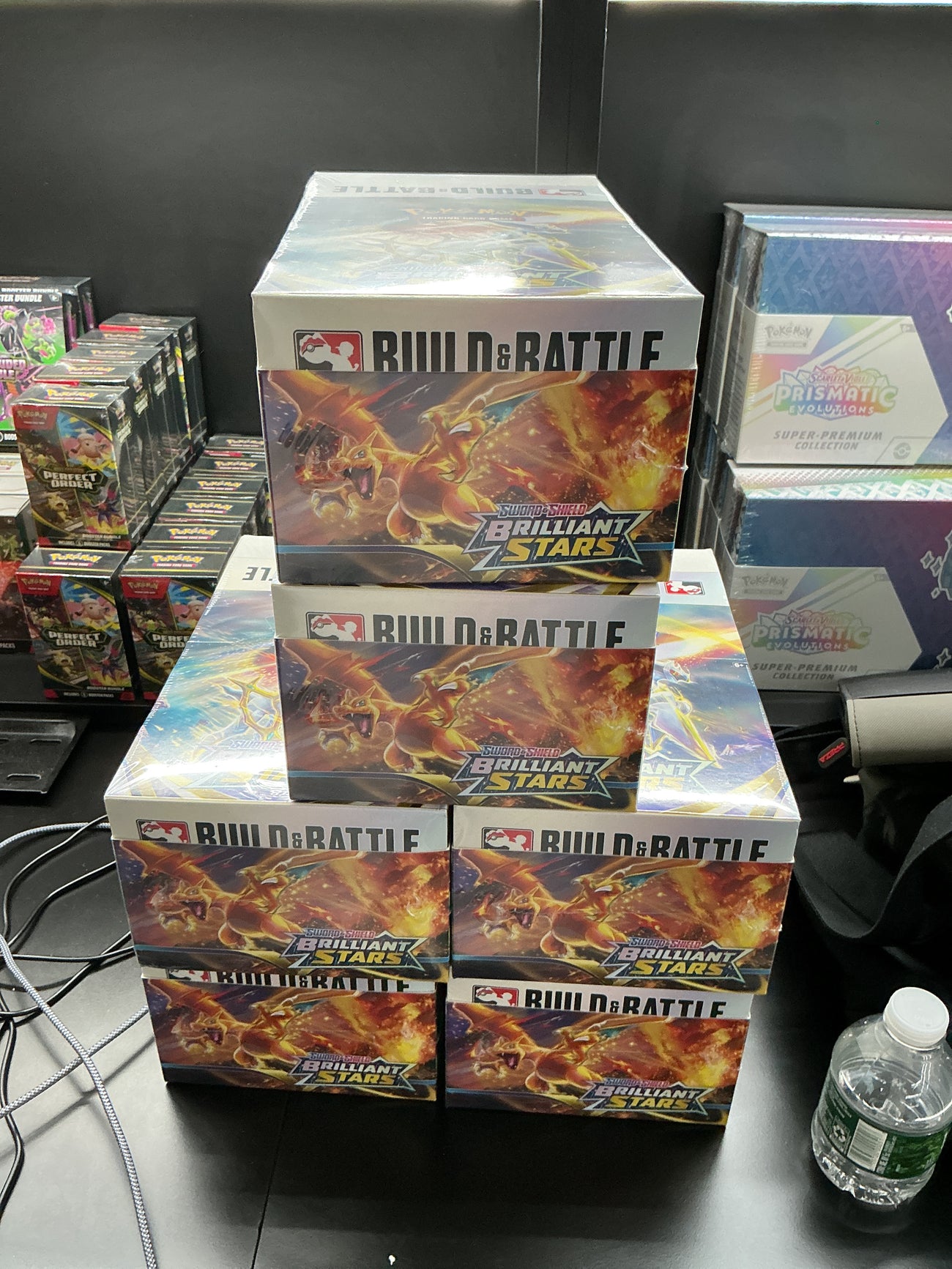 Pokémon TCG, brilliant stars, build, and battle display box