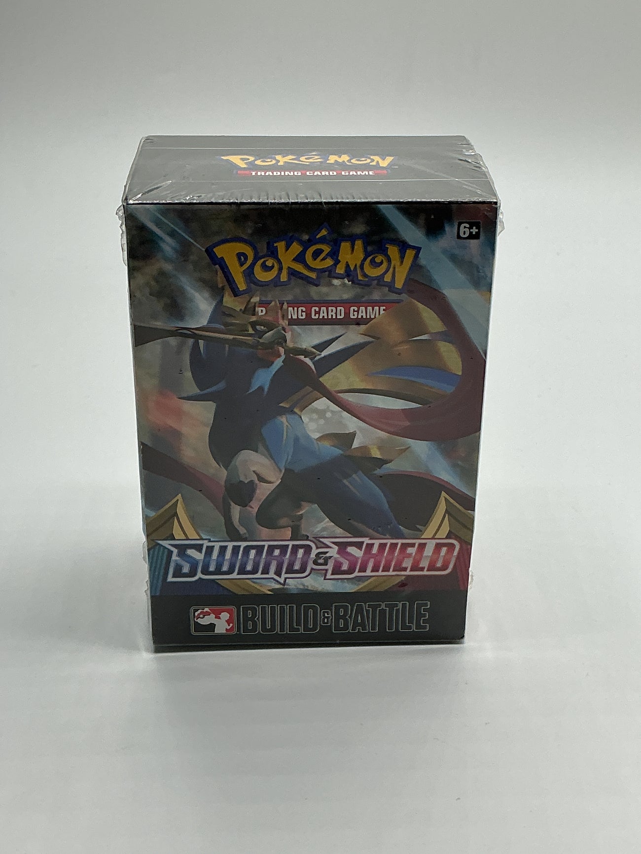 Pokémon sword & shield build & battle box