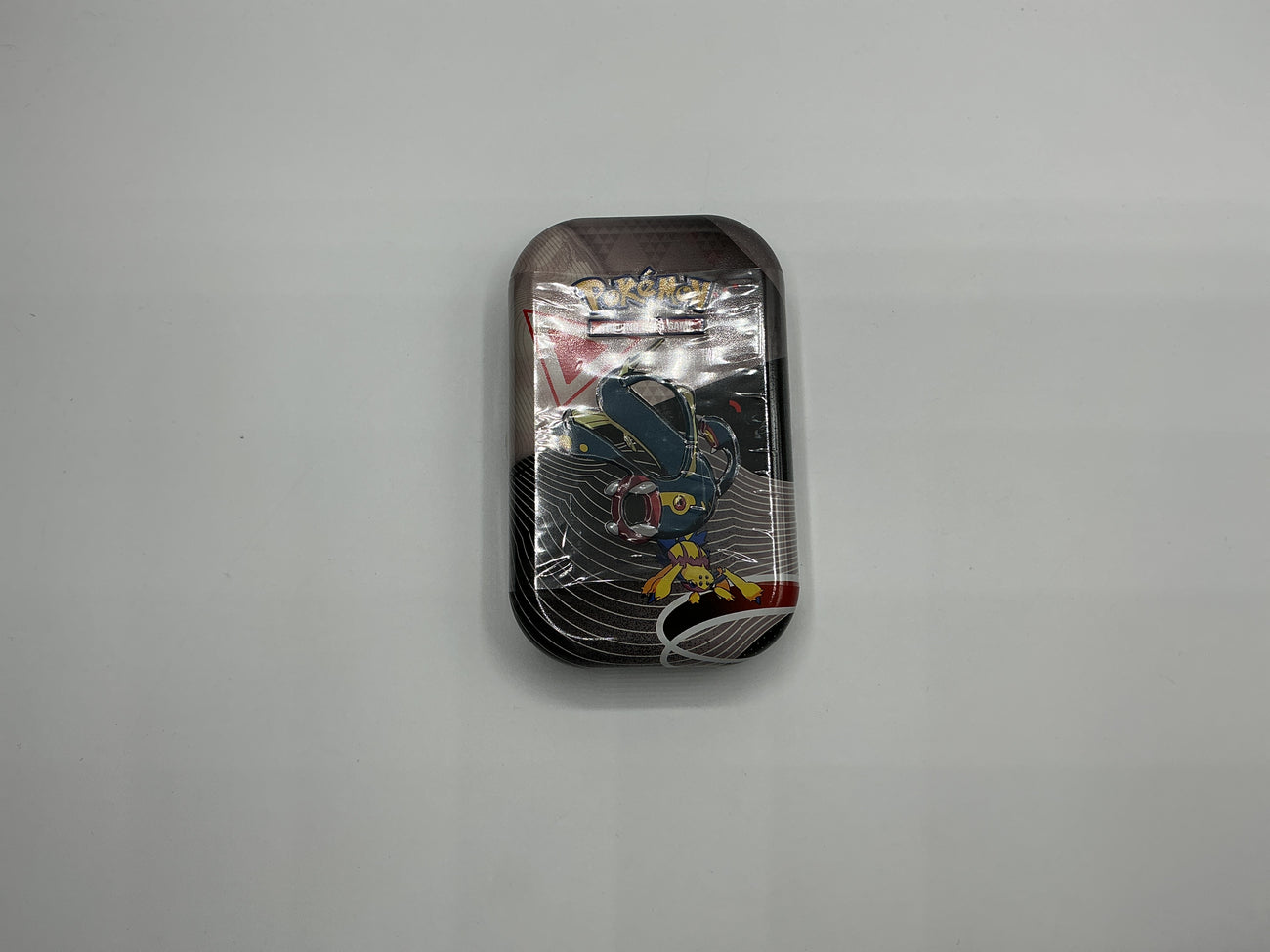 Pokémon TCG black bolt white flare tin