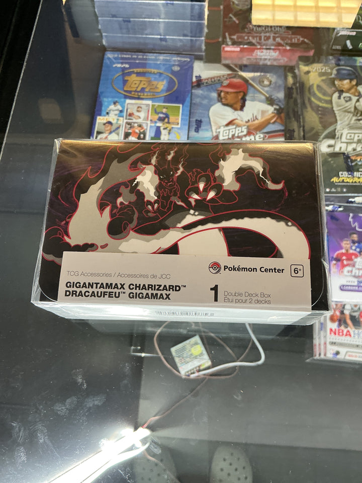 Pokémon Center gigantamax & Charizard double deck box