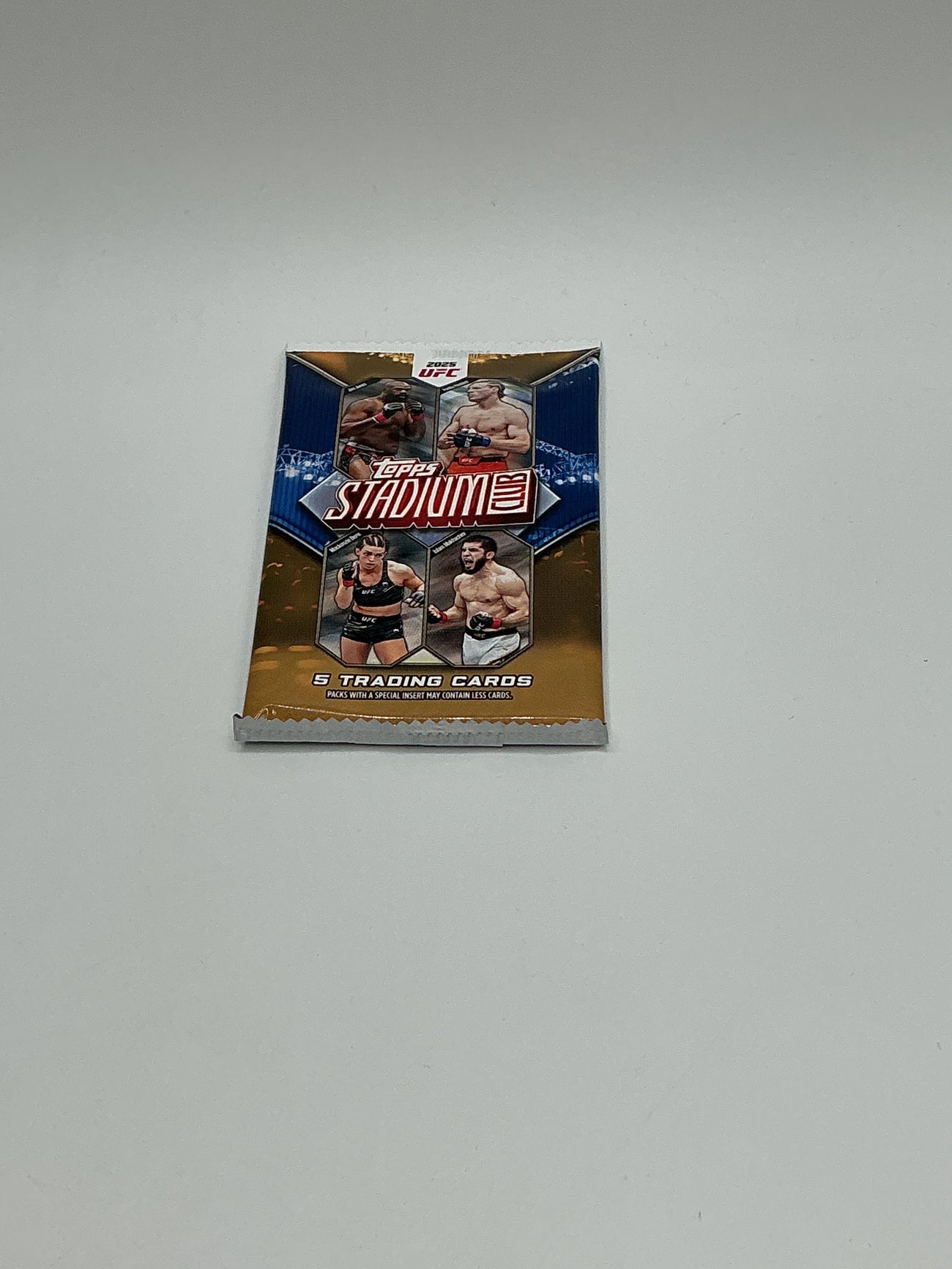 2025 Topps Stadium club UFC single pack
