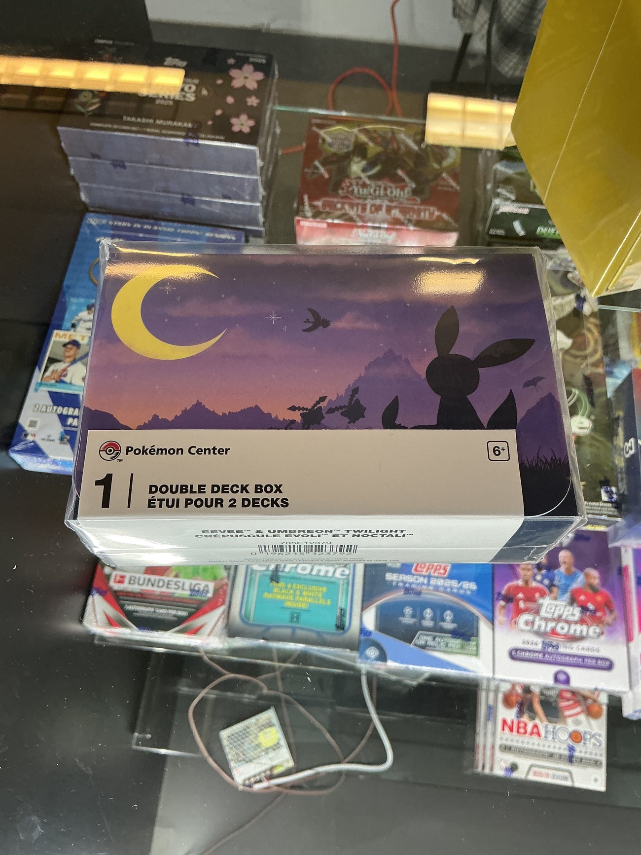 Pokémon Center eevee & Umbreon double deck box