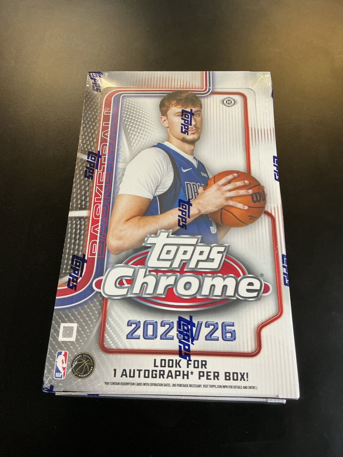 2025/26 Tops chrome, hobby box rare
